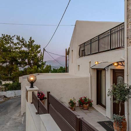Casa Kastella, Private Jacuzzi & Bbq Facilities! Villa Angouseliana Exterior photo