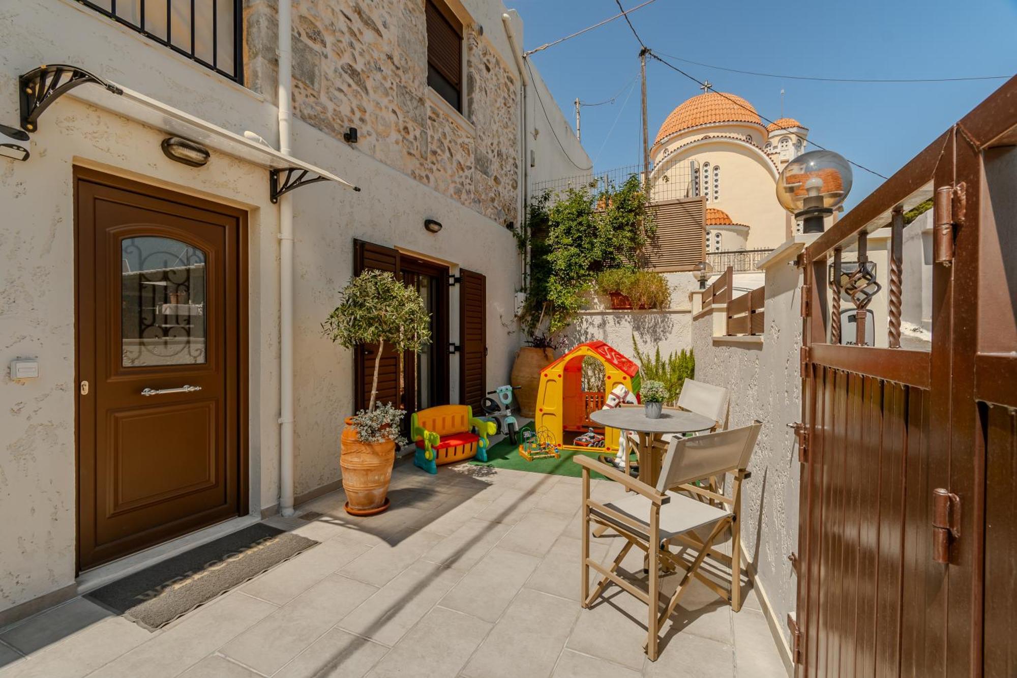 Casa Kastella, Private Jacuzzi & Bbq Facilities! Villa Angouseliana Exterior photo